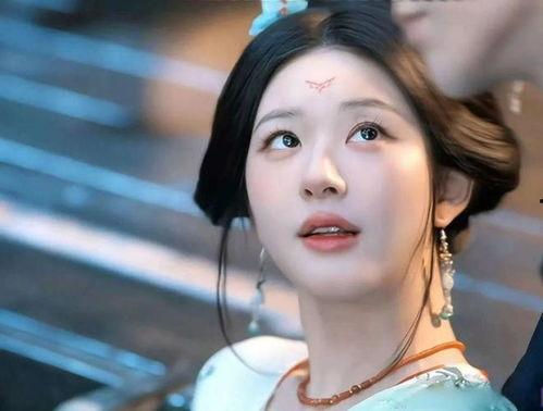 赵露思图片,青春活力,美不胜收